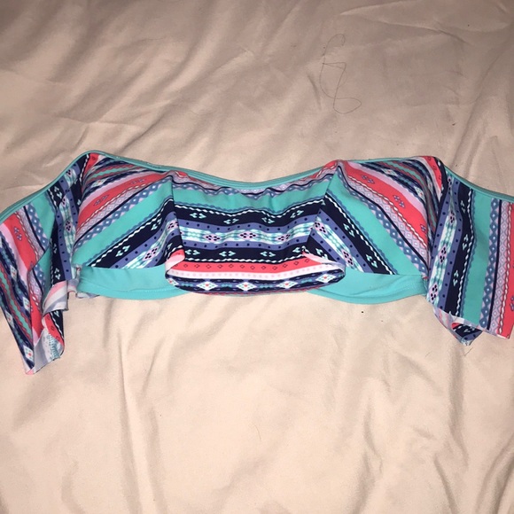 Hollister Other - Hollister off the shoulder bikini top